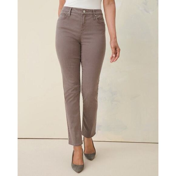 🆕 Chico’s So Slimming Super Soft Girlfriend Ankle Jeans SZ 2/12 - Picture 1 of 7